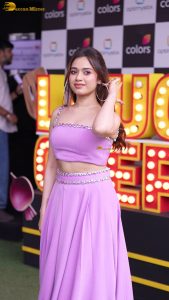 actress Jannat Zubair pretty in a pink dress