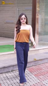actress Jannat Zubair cute and sexy in a orange top
