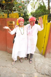 Javed Akhtar’s Holi Bash 2024 attended by Dia Mirza, Farhan Akhtar, Shibani Dandekar, Shabana Azmi, Jyotika, and others