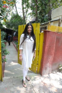 Javed Akhtar’s Holi Bash 2024 attended by Dia Mirza, Farhan Akhtar, Shibani Dandekar, Shabana Azmi, Jyotika, and others
