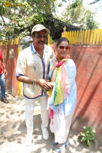 Javed Akhtar’s Holi Bash 2024 attended by Dia Mirza, Farhan Akhtar, Shibani Dandekar, Shabana Azmi, Jyotika, and others