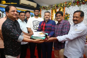 Jilebi movie launch attended by Shivani Rajashekar, Rajashekar, Jeevitha, Trivikram Srinivas and Eesha Rebba
