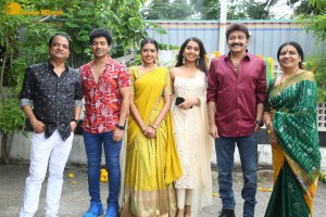 Jilebi movie launch attended by Shivani Rajashekar, Rajashekar, Jeevitha, Trivikram Srinivas and Eesha Rebba