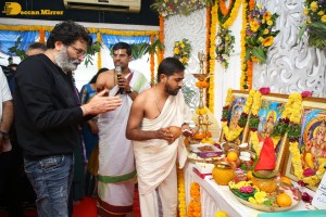 Jilebi movie launch attended by Shivani Rajashekar, Rajashekar, Jeevitha, Trivikram Srinivas and Eesha Rebba