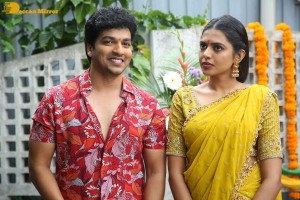 Jilebi movie launch attended by Shivani Rajashekar, Rajashekar, Jeevitha, Trivikram Srinivas and Eesha Rebba