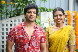 Jilebi movie launch attended by Shivani Rajashekar, Rajashekar, Jeevitha, Trivikram Srinivas and Eesha Rebba