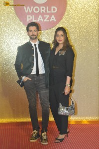 Jio World Plaza Launch attended by Shruti Haasan, Deepika Padukone, Rashmika Mandanna, Hansika Motwani, Janhvi Kapoor, Sara Ali Khan, Sonam Kapoor, Madhuri Dixit, and others.