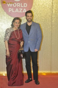 Jio World Plaza Launch attended by Shruti Haasan, Deepika Padukone, Rashmika Mandanna, Hansika Motwani, Janhvi Kapoor, Sara Ali Khan, Sonam Kapoor, Madhuri Dixit, and others.