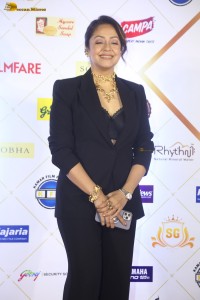 telugu and tamil actress Jyothika stylish looks in a black pantsuit at filmfare awards