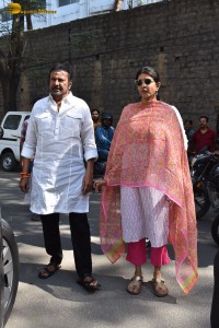 Friends and Family including Chiranjeevi and Pawan Kalyan paid their last respects to Kaikala Satyanarayana