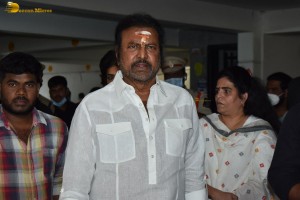 Friends and Family including Chiranjeevi and Pawan Kalyan paid their last respects to Kaikala Satyanarayana