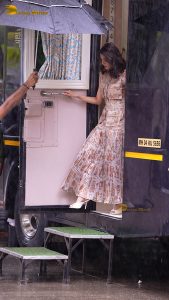 actress kajal aggarwal cute in rain