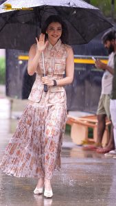 actress kajal aggarwal cute in rain