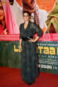 actress kajol attends a movie function in a green dress