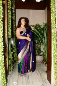 bollywood actress kajol dazzles in a blue saree