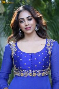 actress Kamakshi Bhaskarla cute in a blue salwar dress