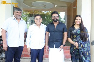 Kantara press meet attended by Rishab Shetty, Sapthami Gowda and Allu Aravind