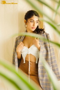 Kapilakshi-Malhotra-new-stills-22