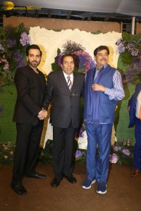 Karan Deol and Drisha Acharya’s Wedding Reception attended by Sunny Deol, Bobby Deol, Dharmendra, Salman Khan, Aamir Khan, Shatrughan Sinha and others