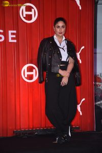 actress kareena kapoor stylish looks at an event