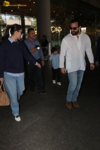 Saif ali khan and kareena kapoor seen at mumbai airport on jan 4, 2023