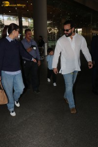 Saif ali khan and kareena kapoor seen at mumbai airport on jan 4, 2023
