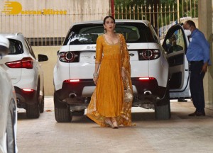 Karishma and Kareena Kapoor at Ranbir Kapoor Wedding