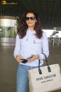 actress Karishma Tanna stylish in sunglasses
