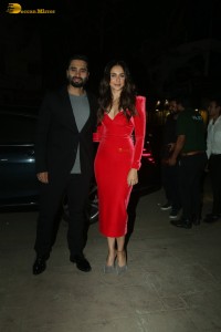 Kartik Aaryan’s Birthday Bash attended by Rakul Preet Singh, Raveena Tandon, Kriti Sanon, Vaani Kapoor, Alaya F, and others