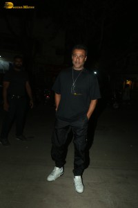 Kartik Aaryan’s Birthday Bash attended by Rakul Preet Singh, Raveena Tandon, Kriti Sanon, Vaani Kapoor, Alaya F, and others