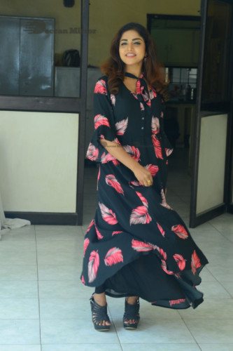 Telugu Actress Karunya Chowdary