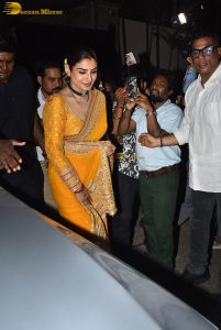 Karva Chauth at Anil Kapoor’s house attended by Varun Dhawan, Namrata Shirodkar, Shilpa Shetty, and others