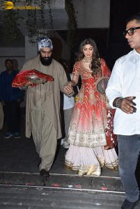 Karva Chauth at Anil Kapoor’s house attended by Varun Dhawan, Namrata Shirodkar, Shilpa Shetty, and others