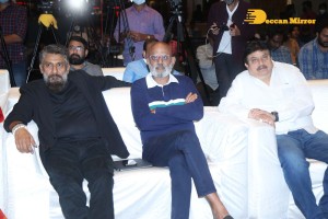 Kashmir Files Press Meet attended by Pallavi Joshi