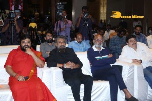 Kashmir Files Press Meet attended by Pallavi Joshi