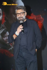 Kashmir Files Press Meet attended by Pallavi Joshi