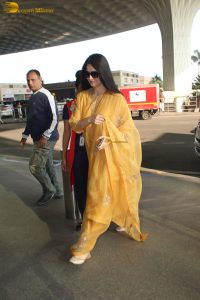 Indian actress katrina kaif gorgeous in a yellow salwar