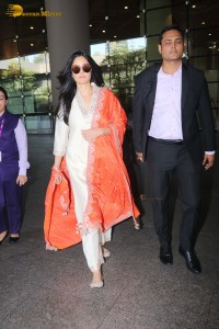 Indian Actress Katrina Kaif in a salwar kameez spotted at Mumbai Airport