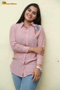 Kavya Kalyanram Picture Gallery 2