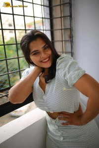 Tollywood Actress Kavya Kalyanram photoshoot