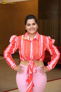 Indian actress kavya kalyanram photoshoot