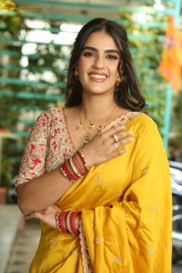 tollywood actress kavya thapar beautiful in a yellow saree