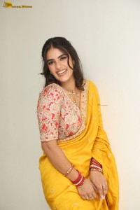tollywood actress kavya thapar beautiful in a yellow saree