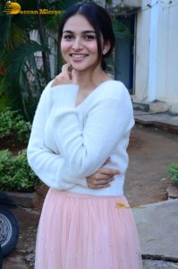 actress Kayadu Lohar beautiful in a white top and pink skirt
