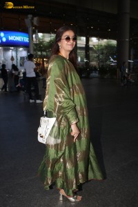 actress Keerthy Suresh cute in a green salwar dress