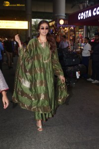 actress Keerthy Suresh cute in a green salwar dress