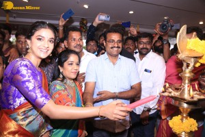 Actress Keerthy Suresh launches CMR Mall in Mahabubnagar Telangana
