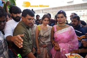Keerthy Suresh launches Mugdha Art Studio in Kukatpally on February 12, 2022