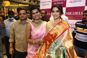 Keerthy Suresh launches Mugdha Art Studio in Kukatpally on February 12, 2022