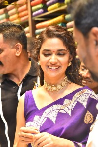 Keerthy Suresh launches Maangalya Shopping Mall in Hyderabad